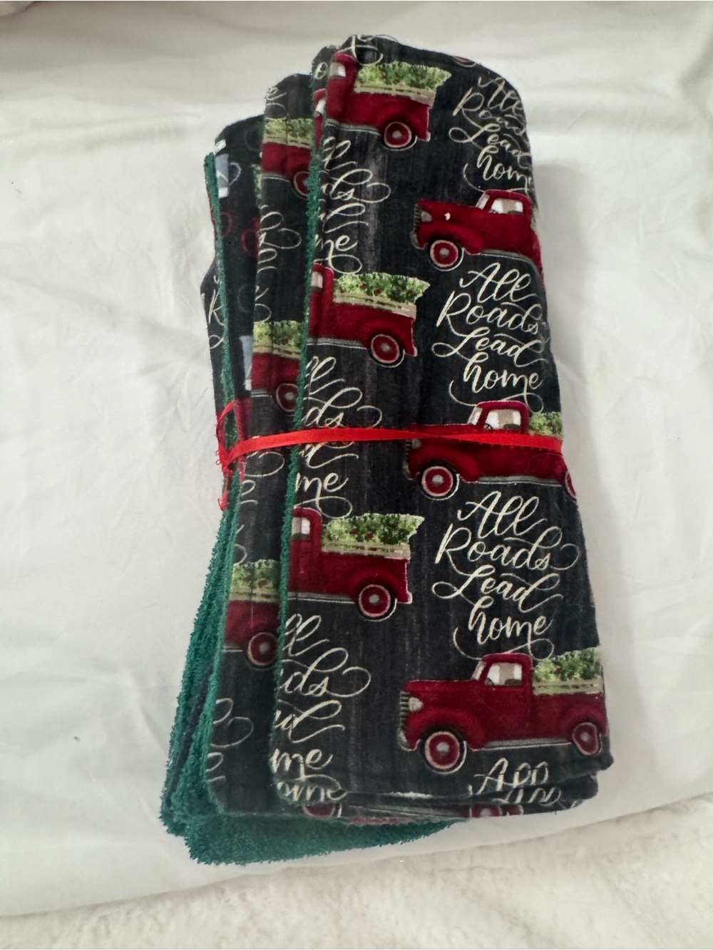 Holiday Red Truck Kitchen placemat or Towel Set(4)- Festive Green & Red